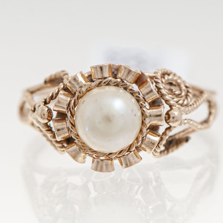 Lote anterior: Anillo de Oro con Perla