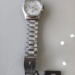 Reloj Orient Acero Inoxidable Cuarzo Plateado Calendario 42mm - imagen 3