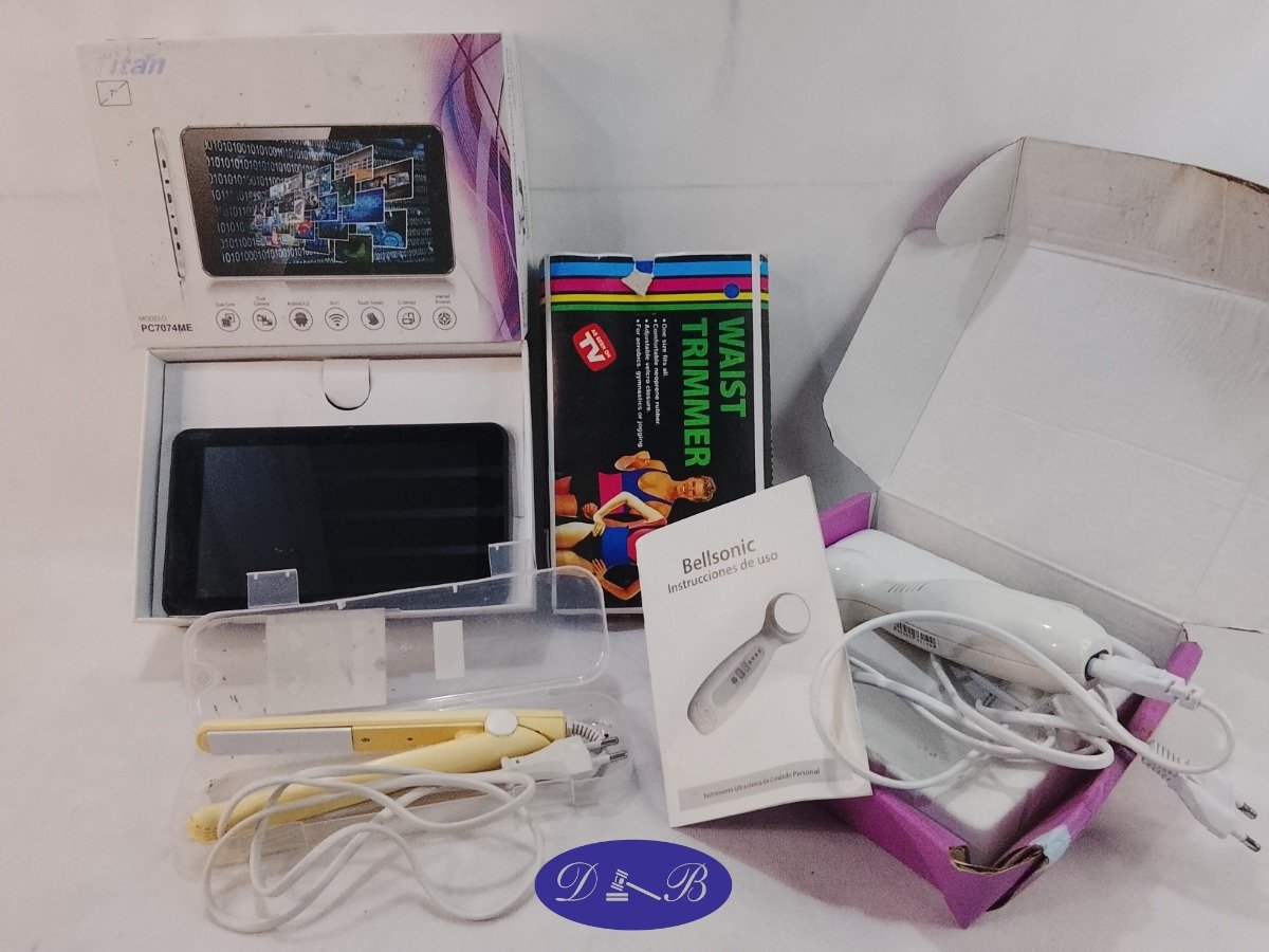 Planchita de pelo, masajeador corporal y tablet (sin probar)
