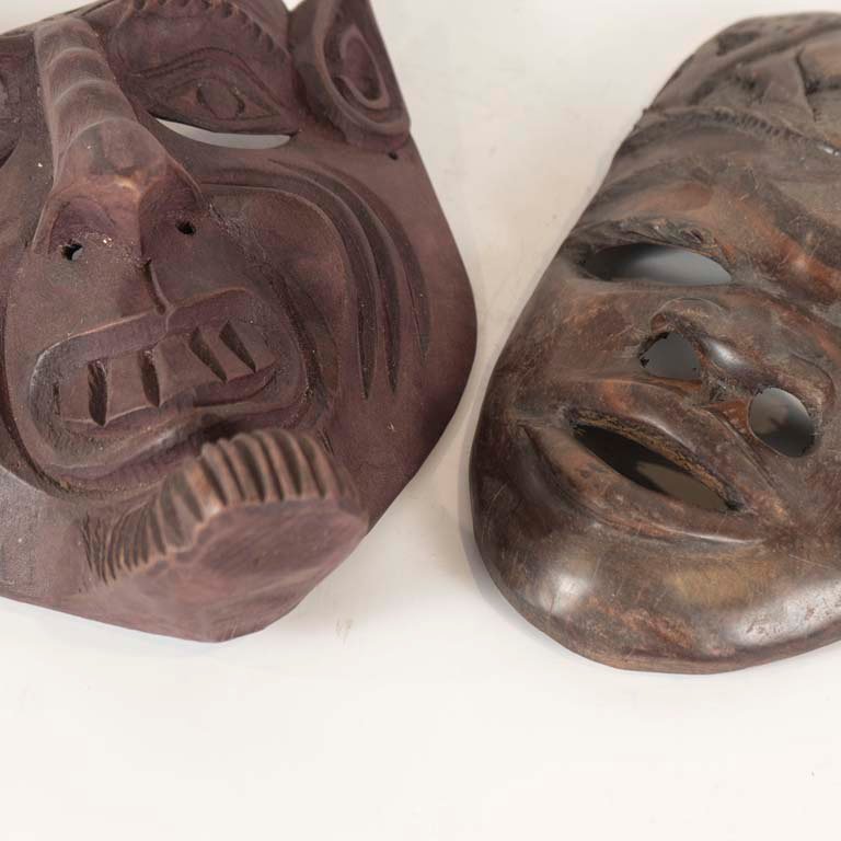Máscaras de madera tallada decoradas - imagen 2