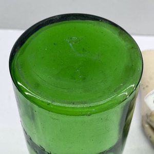 Botella de Leche Conaprole Verde Vidrio 1 Litro Pico Fino - imagen 4