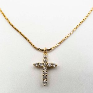 Lote anterior: Cadena de Plata con Baño de Oro y Dije Cruz con Piedras