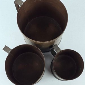 Juego de 3 Jarras de Medidas Antiguas en Cobre - imagen 6