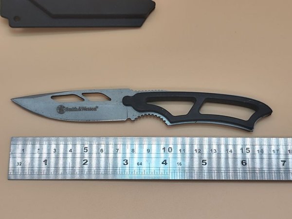 Cuchillo de supervivencia Smith & Wesson colgante - imagen 8