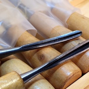 Juego de 10 Gubias para Madera con Estuche de Madera - imagen 7