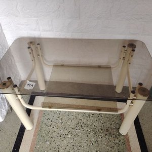 Lote siguiente: Mesa Ratona Caño y Vidrio Rectangular