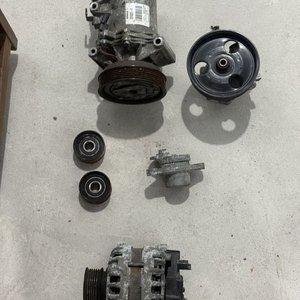 Caja de Cambio y Alternador para Duster 2020 1.6 18v - imagen 4