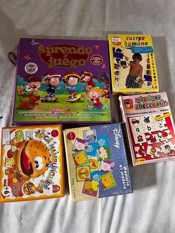 LOTE DE JUEGOS Y ROMPECABEZAS