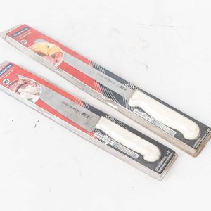 Lote siguiente: Set de 2 Cuchillos para Pan Tramontina Nuevos - 32 y 39 cm