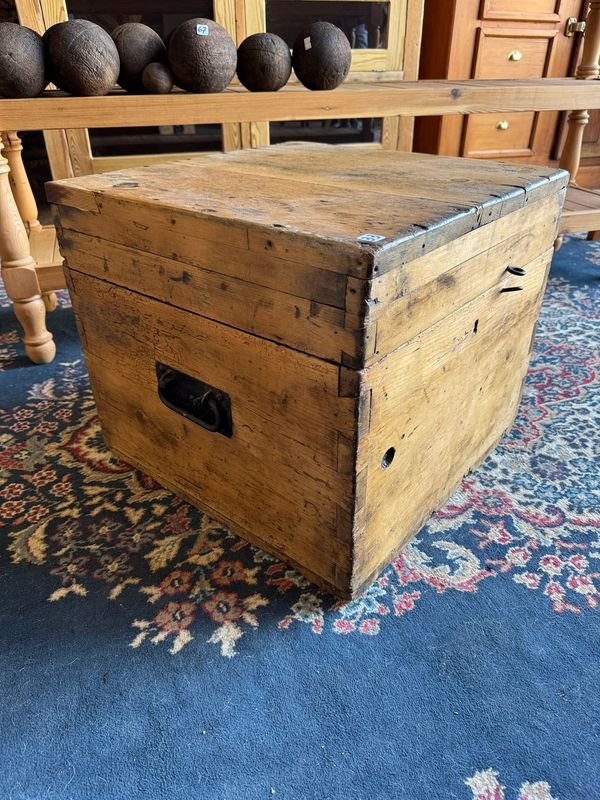 Item 877684 - Image 3