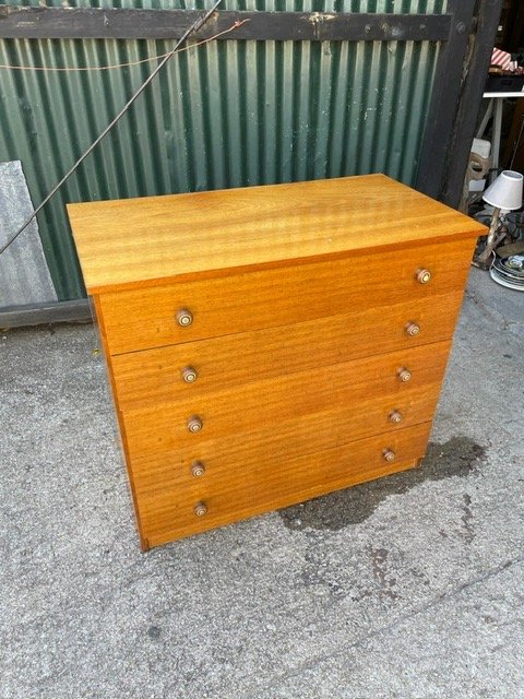 Mueble de madera en buen estado - imagen 3