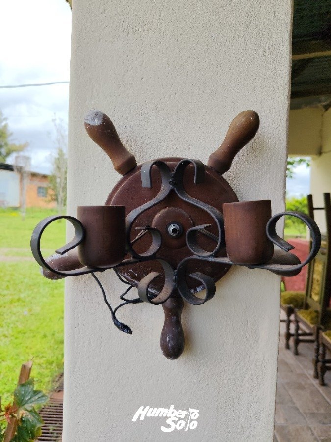 Aplique de Pared Estilo Timón con Soportes para Velas