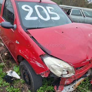 Renault Sandero 205 Rojo - Vehículo para repuestos o chatarra - imagen 6