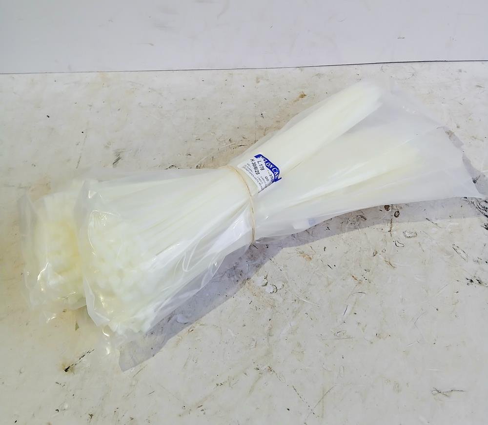 5 Paquetes de Precintos de Nylon 5x350 mm