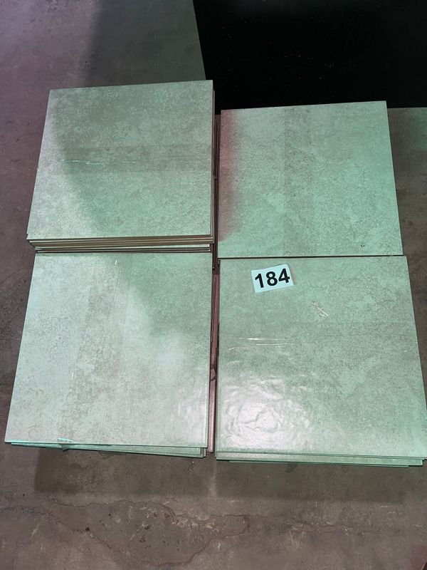 Item 893276 - Image 0