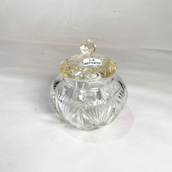 Bombonera de Cristal Tallado con Tapa y Tirador Facetado - imagen 1