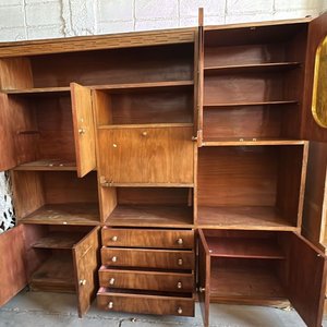 Mueble de Comedor Grande con Puertas y Estantes - imagen 2