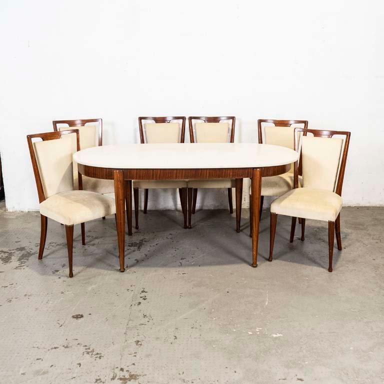 Lote anterior: Mesa de comedor danesa con diseño detallado y tapicería fácil de limpiar