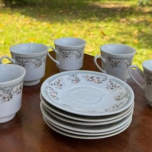 5 tacitas y 6 platillos en porcelana china - imagen 4