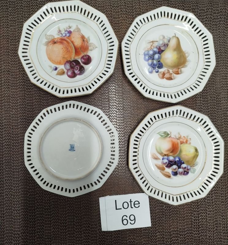 Set de 4 Platos de Postre Bavaria Schumann con Diseño Frutal
