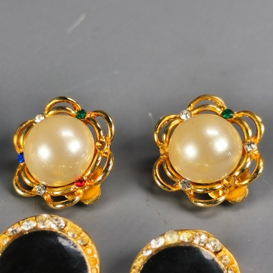 Item 16365 - Image 4