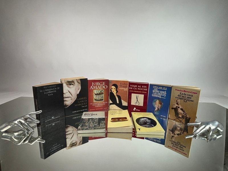 Colección de libros del siglo XX - imagen 2