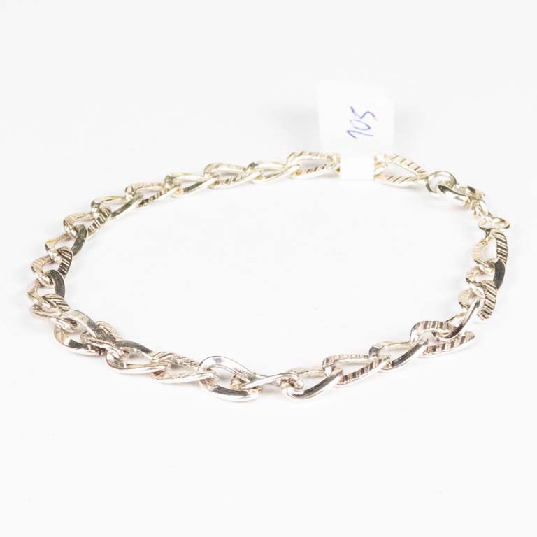 Pulsera de plata con cadena y clasp de bronce - imagen 2