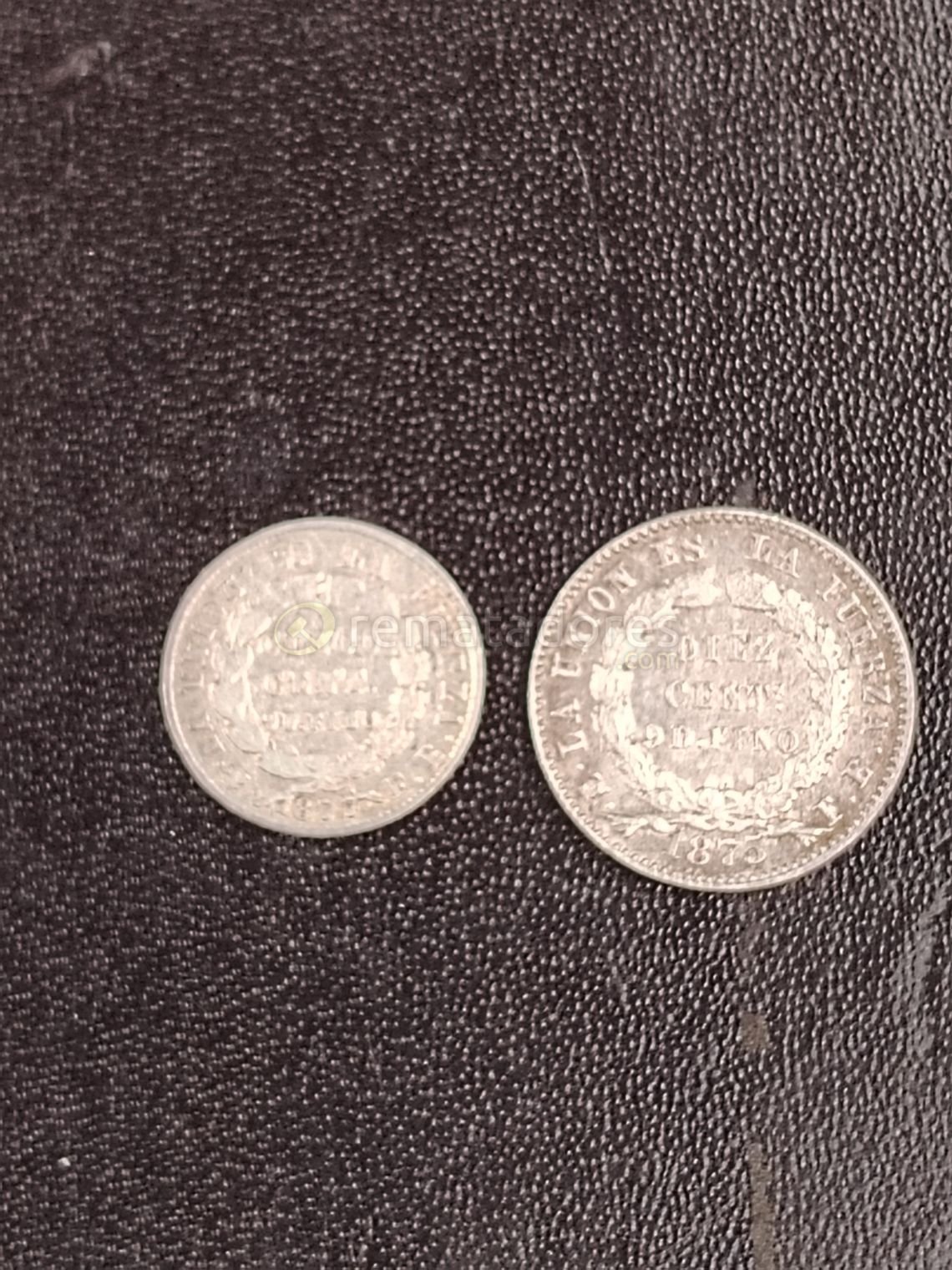 Dos Monedas Antiguas de Plata