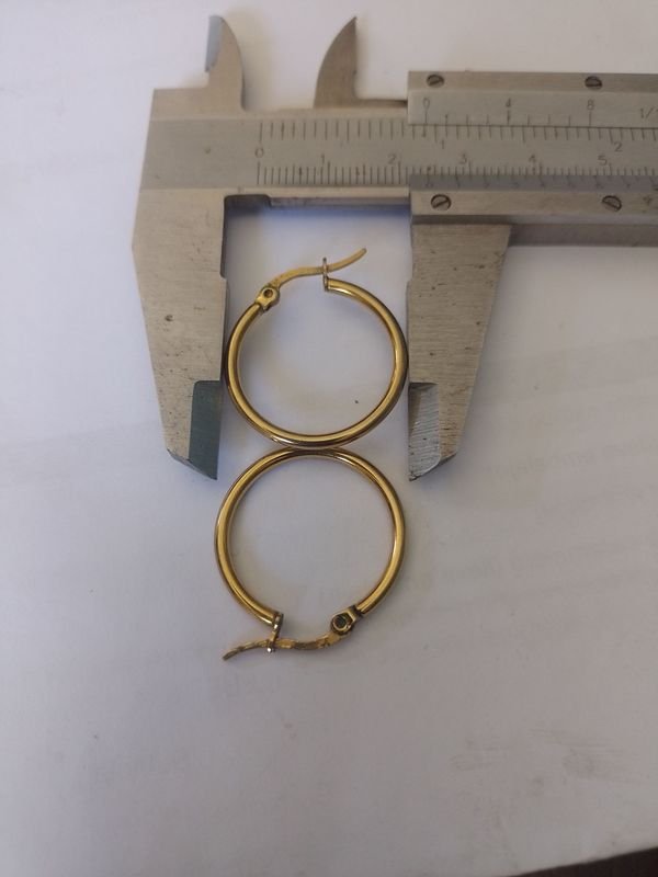 Aros de Oro en Calibrador - imagen 3