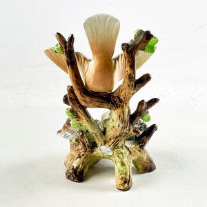 Figura de Porcelana: Aves en Nido con Flor, 17 cm - imagen 3