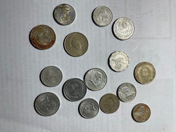 Monedas de Aluminio de Uruguay - Varios Años y Valores - imagen 1
