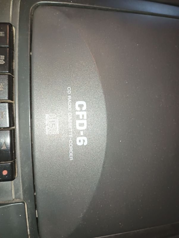 Minicomponente SONY CFD-6 con CD y Casette - imagen 8