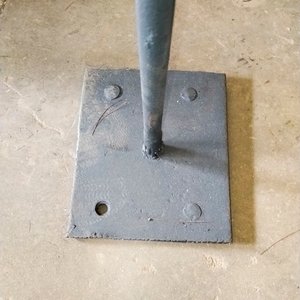 Morsa de Hierro Schulz 4.5" con Soporte - imagen 6