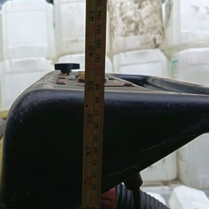 Lavadora y fregadora de pisos profesional Dixter Super Kliner 550. Equipo robusto de alta productividad diseñado para limpiar y secar superficies medianas a grandes en una sola pasada, optimizando drásticamente los tiempos de trabajo - Con Detalles Prende - imagen 10