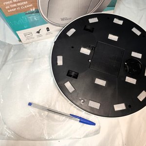 Robot Aspirador Inteligente a Pilas, Modelo Chico, Nuevo en Caja - imagen 4