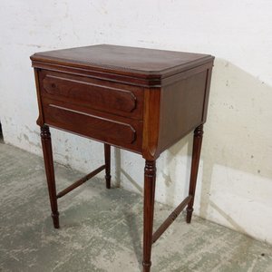 Mesa Auxiliar Antigua de Madera con Tapa Volcable - imagen 3