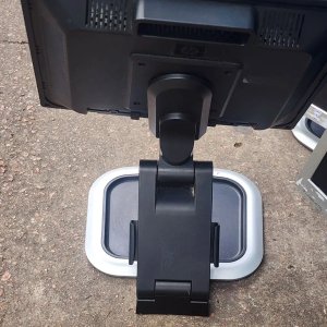 Lote de 5 Monitores HP Compaq LA1751g - imagen 5