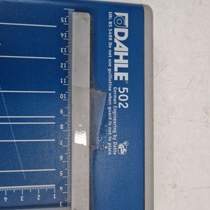 Guillotina de Papel Dahle 502 Alemana con Base Calibrada - imagen 4