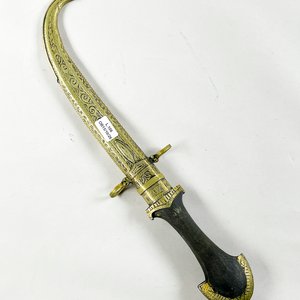 Daga Antigua con Hoja de 21 cm y Vaina Metálica Labrada - imagen 2