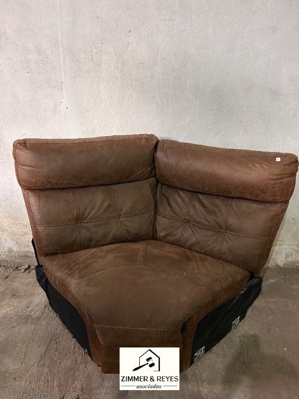 Sillón Esquinero Marrón de Cuero Sintético