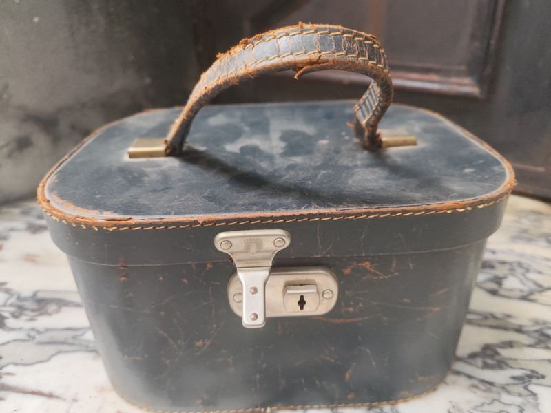 Item 866963 - Image 0