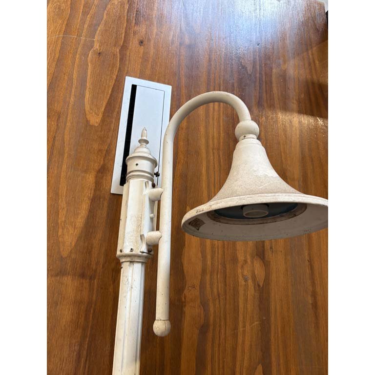 Item 2102481 - Image 1