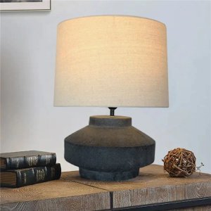 Lote siguiente: Lámpara de Mesa Terracota Base Gris/Beige
