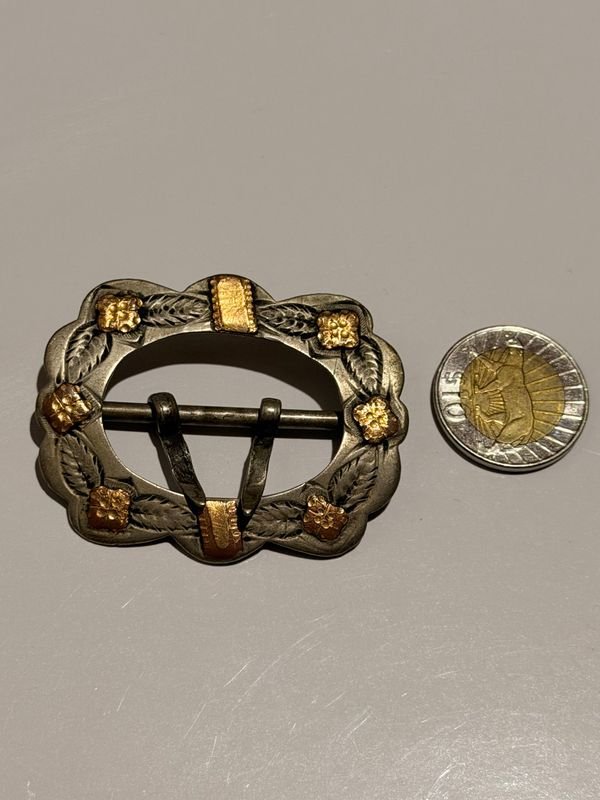 Hermosa hebilla antigua de plata y oro - imagen 1