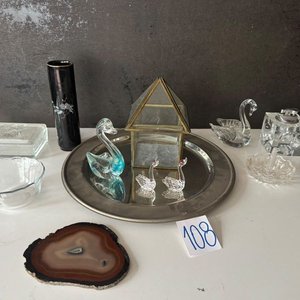 Encendedor de Cristal con Cisnes, Bandeja Metálica y Adornos - imagen 3