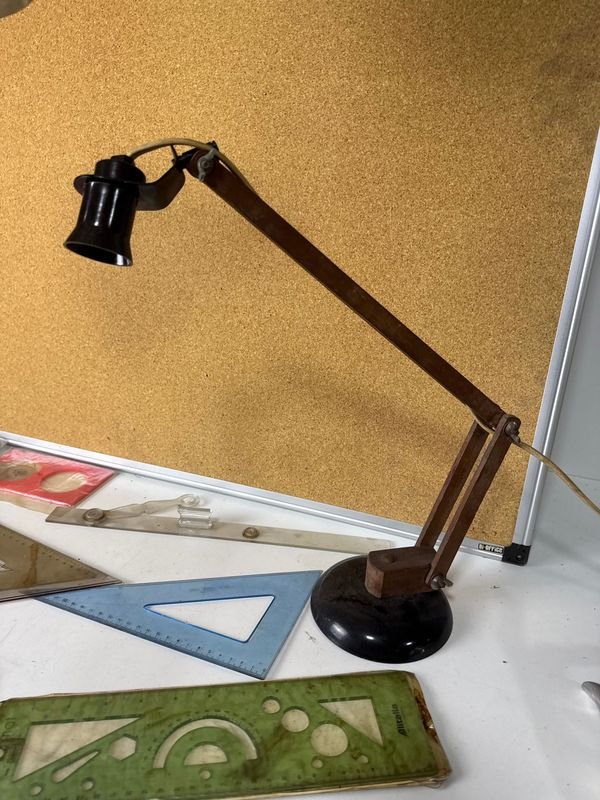 Lámparas de escritorio vintage y accesorios para dibujos - imagen 7