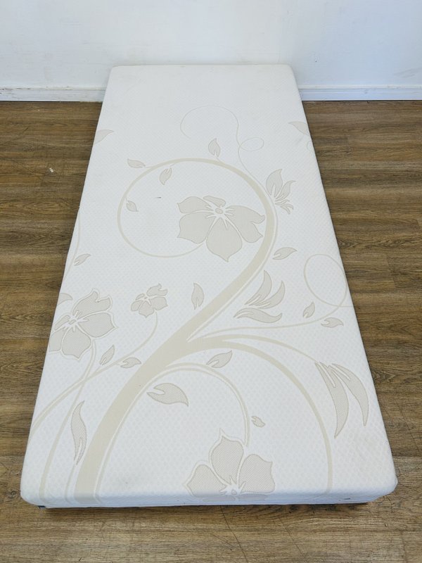 Colchón de una plaza 90x190x20cm con diseño floral