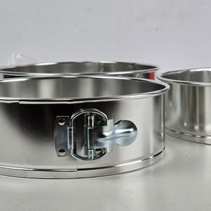 Set de 3 Torteras Desmontables Cuori Nuevas en Caja - imagen 3
