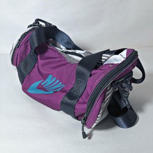 Tres Bolsos Deportivos Nike y Under Armour - imagen 4