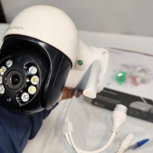Cámara de Seguridad WiFi Exterior Full HD Giratoria con Doble Audio y Visión Nocturna - imagen 5
